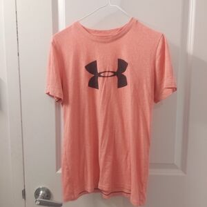 Underarmour tshirt salmon colored